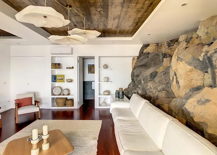 Villa Unmei By Lovelystay Canico (Madeira)