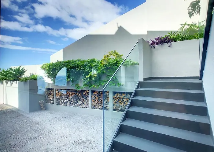 Villa Unmei By Lovelystay Canico (Madeira)